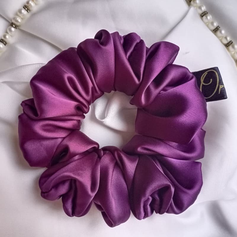 Tippssi Silk Scrunchies