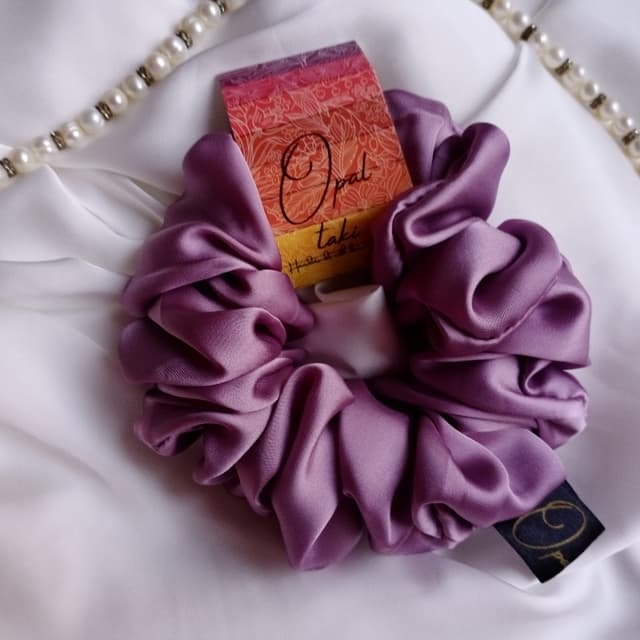 Keira Silk Scrunchies