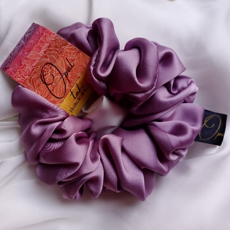 Keira Silk Scrunchies